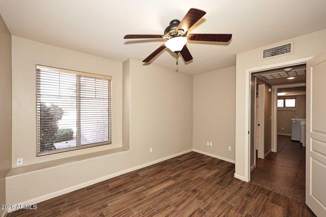 5001 E LIBBY Street, Scottsdale, AZ 85254