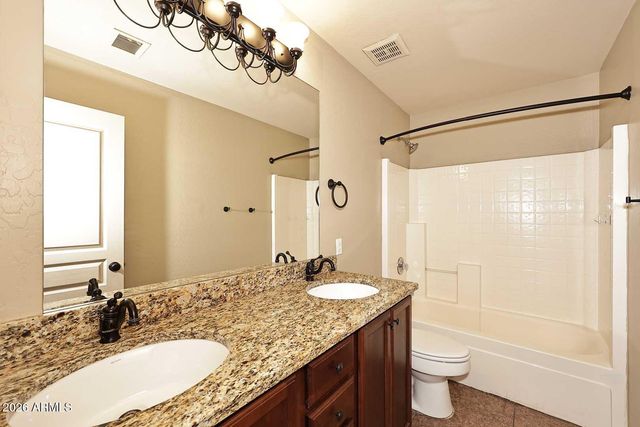 5001 E LIBBY Street, Scottsdale, AZ 85254