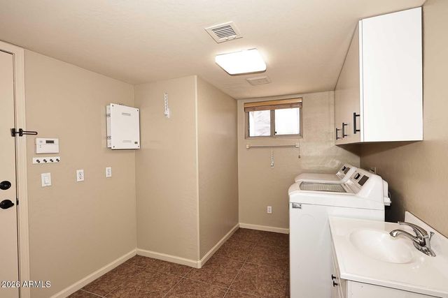 5001 E LIBBY Street, Scottsdale, AZ 85254