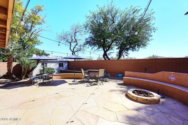 5001 E LIBBY Street, Scottsdale, AZ 85254