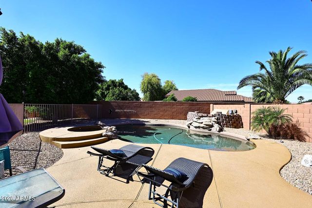 5001 E LIBBY Street, Scottsdale, AZ 85254