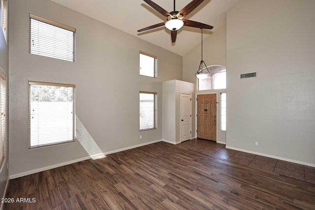 5001 E LIBBY Street, Scottsdale, AZ 85254