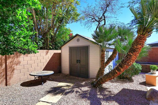 5001 E LIBBY Street, Scottsdale, AZ 85254