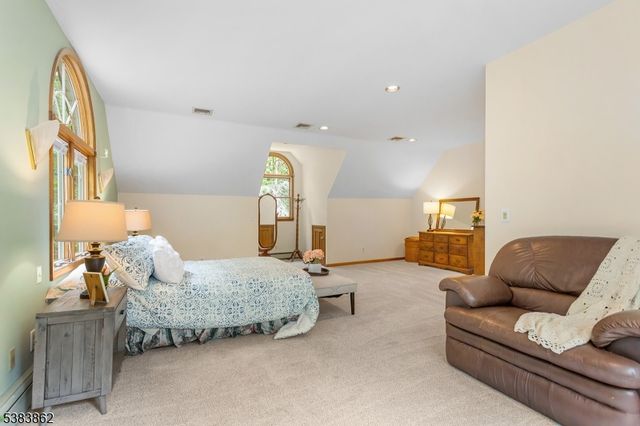 103 Burnt Meadow, Ringwood Boro, NJ 07456