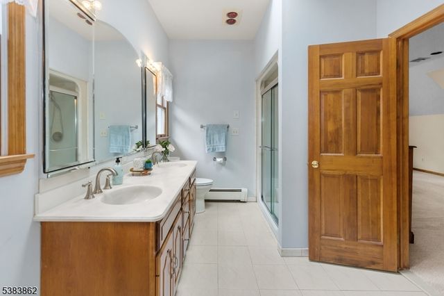 103 Burnt Meadow, Ringwood Boro, NJ 07456