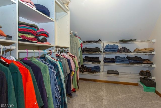 103 Burnt Meadow, Ringwood Boro, NJ 07456