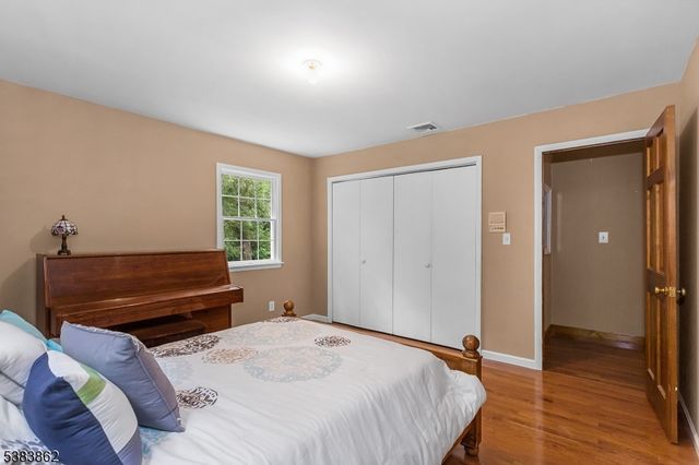 103 Burnt Meadow, Ringwood Boro, NJ 07456