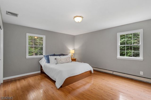 103 Burnt Meadow, Ringwood Boro, NJ 07456