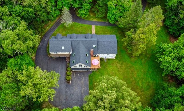 103 Burnt Meadow, Ringwood Boro, NJ 07456