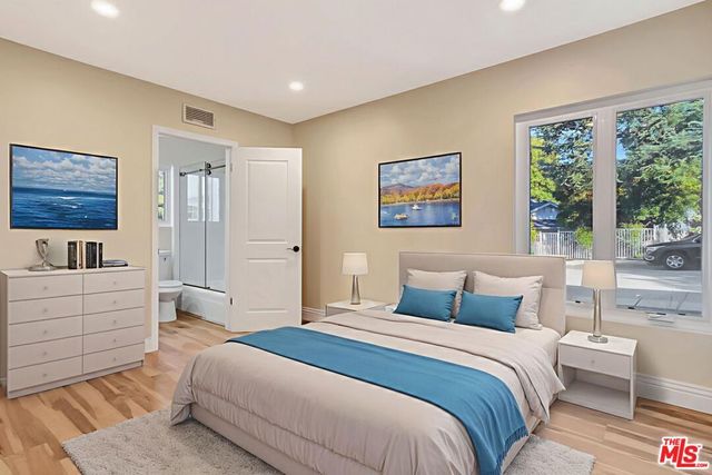 16608 Park Lane Circle, Los Angeles, CA 90049