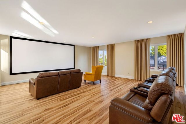 16608 Park Lane Circle, Los Angeles, CA 90049