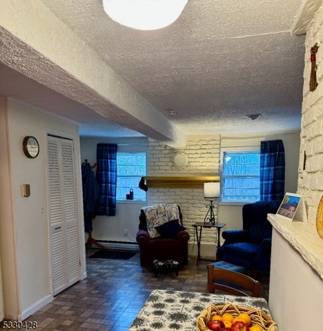 632 Brooklyn Mountain Rd, Hopatcong Boro, NJ 07843