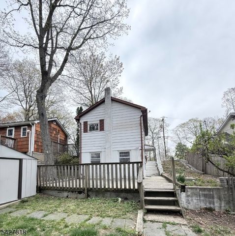 632 Brooklyn Mountain Rd, Hopatcong Boro, NJ 07843