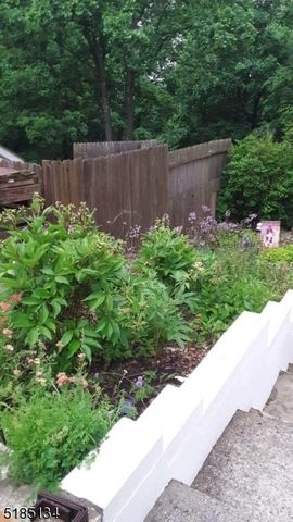 632 Brooklyn Mountain Rd, Hopatcong Boro, NJ 07843