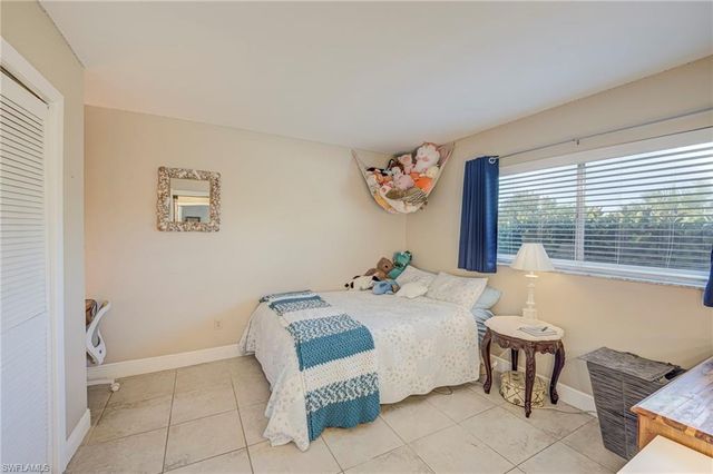 19250 Tammy LN, North Fort Myers, FL 33917