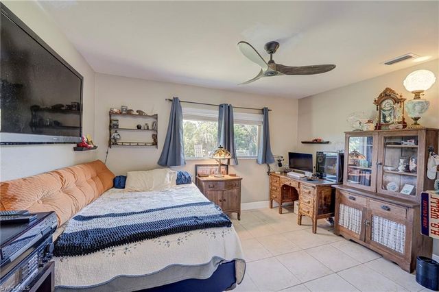 19250 Tammy LN, North Fort Myers, FL 33917