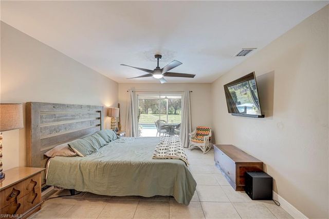 19250 Tammy LN, North Fort Myers, FL 33917