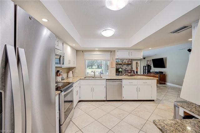19250 Tammy LN, North Fort Myers, FL 33917