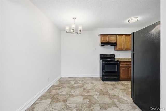 8188 24 Mile Road, Shelby Twp, MI 48316