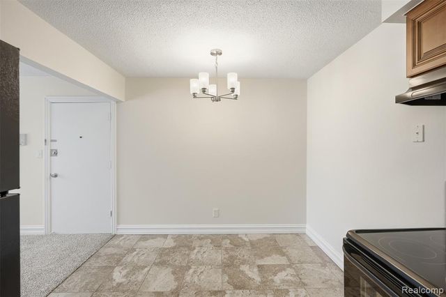 8188 24 Mile Road, Shelby Twp, MI 48316