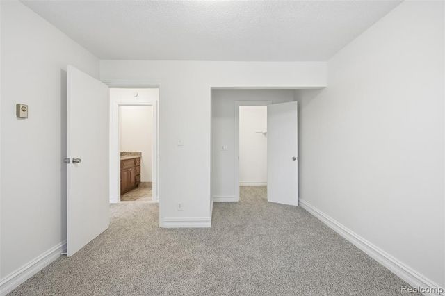 8188 24 Mile Road, Shelby Twp, MI 48316