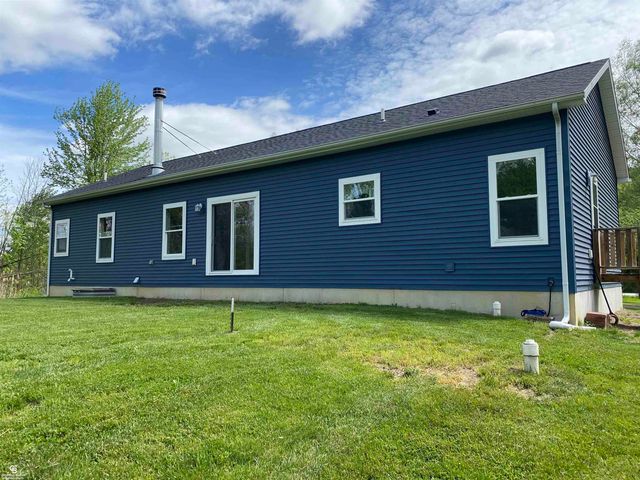 3929 Sheridan Road, Emmett, MI 48022