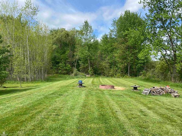 3929 Sheridan Road, Emmett, MI 48022