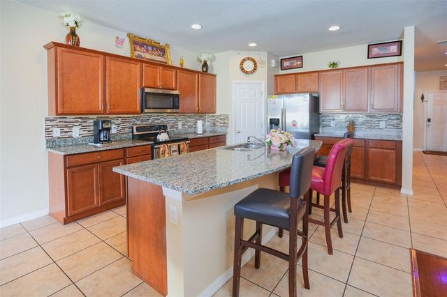 8815 ASHLAND AVENUE, Polk City, FL 33868