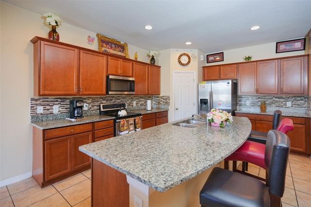 8815 ASHLAND AVENUE, Polk City, FL 33868