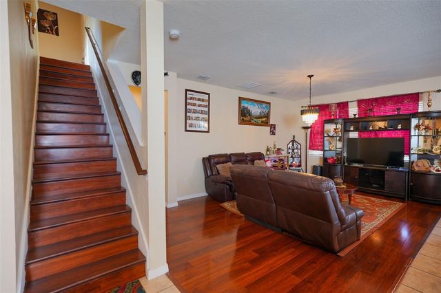 8815 ASHLAND AVENUE, Polk City, FL 33868