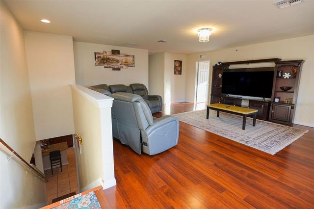 8815 ASHLAND AVENUE, Polk City, FL 33868