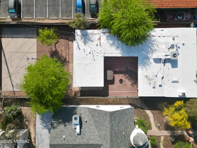 2520 E Helen Street, Tucson, AZ 85716