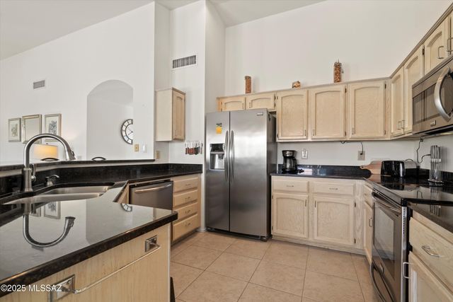 37970 S Elbow Bend Drive, Tucson, AZ 85739