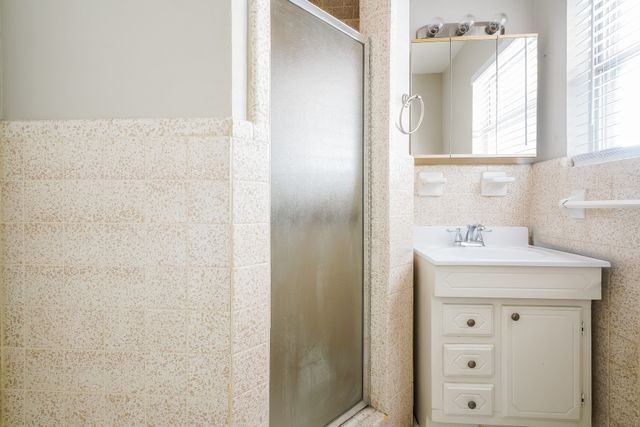 1212 Cavender Drive, Hurst, TX 76053