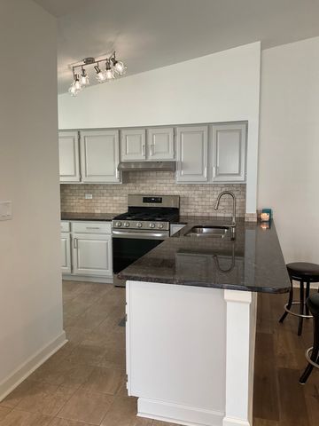 1830 Shetland Road, Naperville, IL 60565