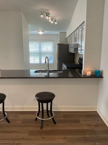 1830 Shetland Road, Naperville, IL 60565