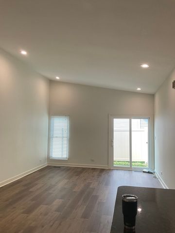 1830 Shetland Road, Naperville, IL 60565