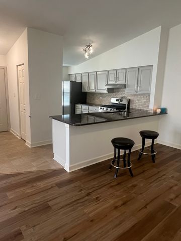 1830 Shetland Road, Naperville, IL 60565