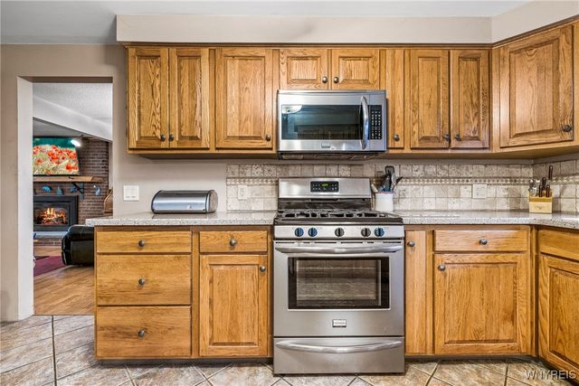 4139 Bain Parkway, Hamburg, NY 14219