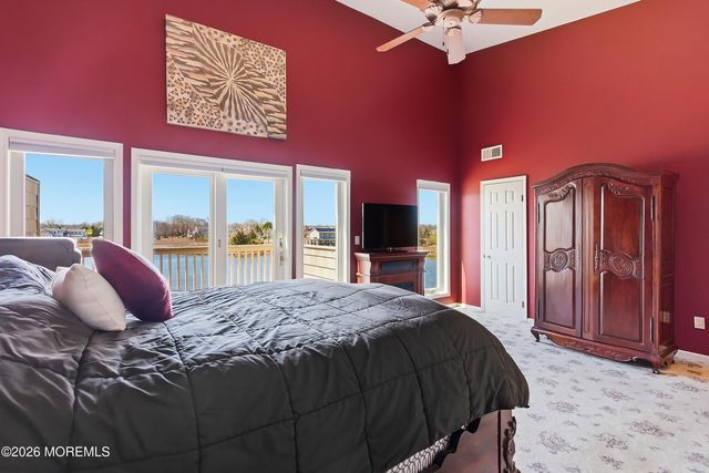 57 Bridgewaters Drive 18, Oceanport, NJ 07757
