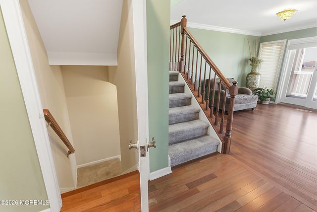 57 Bridgewaters Drive 18, Oceanport, NJ 07757