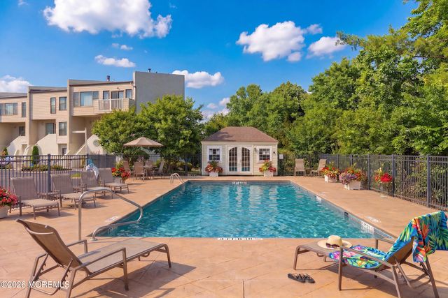 57 Bridgewaters Drive 18, Oceanport, NJ 07757