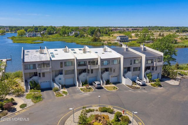 57 Bridgewaters Drive 18, Oceanport, NJ 07757