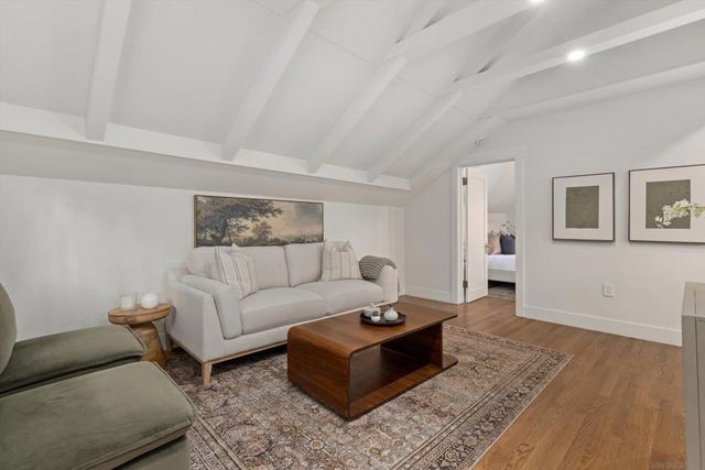 2274 Rosecrans, San Diego, CA 92106