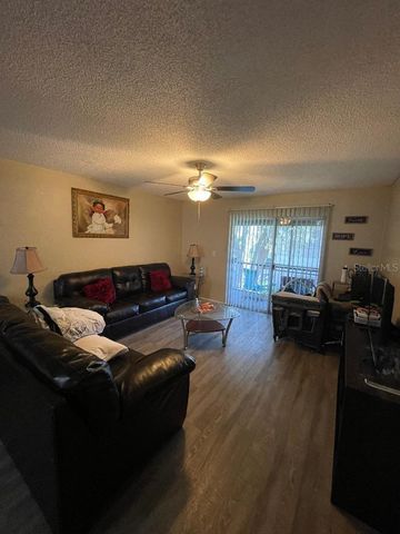 14470 REUTER STRASSE CIRCLE 405, Tampa, FL 33613