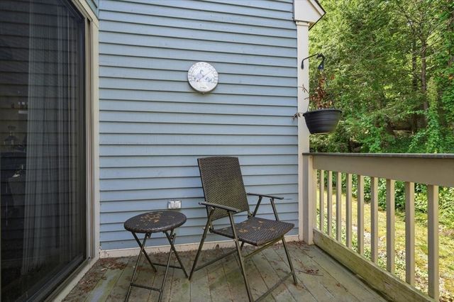 100 Pond 84, Cohasset, MA 02025