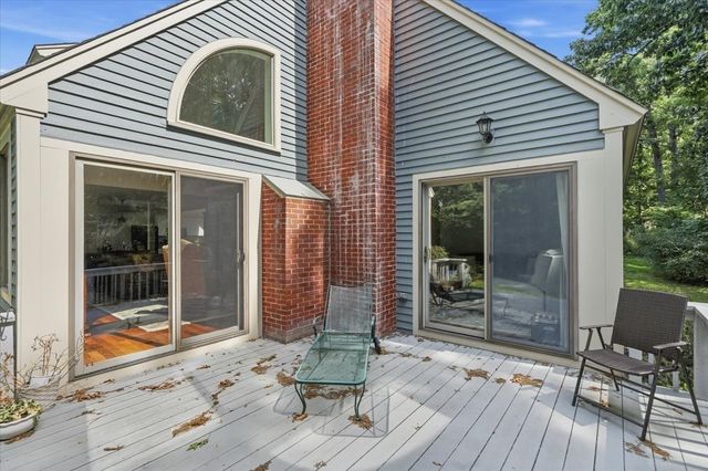 100 Pond 84, Cohasset, MA 02025