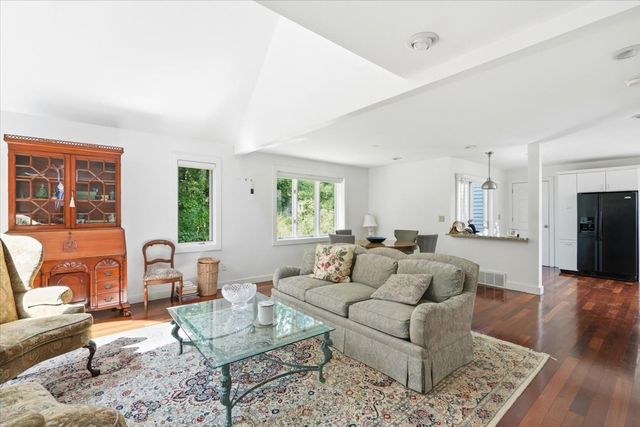 100 Pond 84, Cohasset, MA 02025