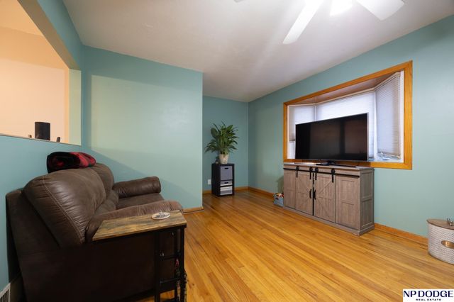 1717 N 71st Street, Lincoln, NE 68505