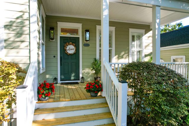 1441 Appling Drive, Mount Pleasant, SC 29464